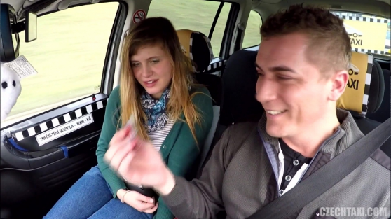 Czech taxi 33 Türkçe Altyazılı Porno