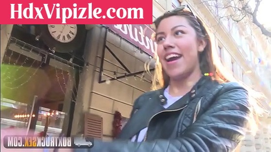 Turist Kızı Kandırıp Otobüste Sikiyor Türkçe Altyazılı